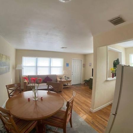 Private One-Bedroom 6 -Directly Across From Beach St. Pete Beach Exterior foto